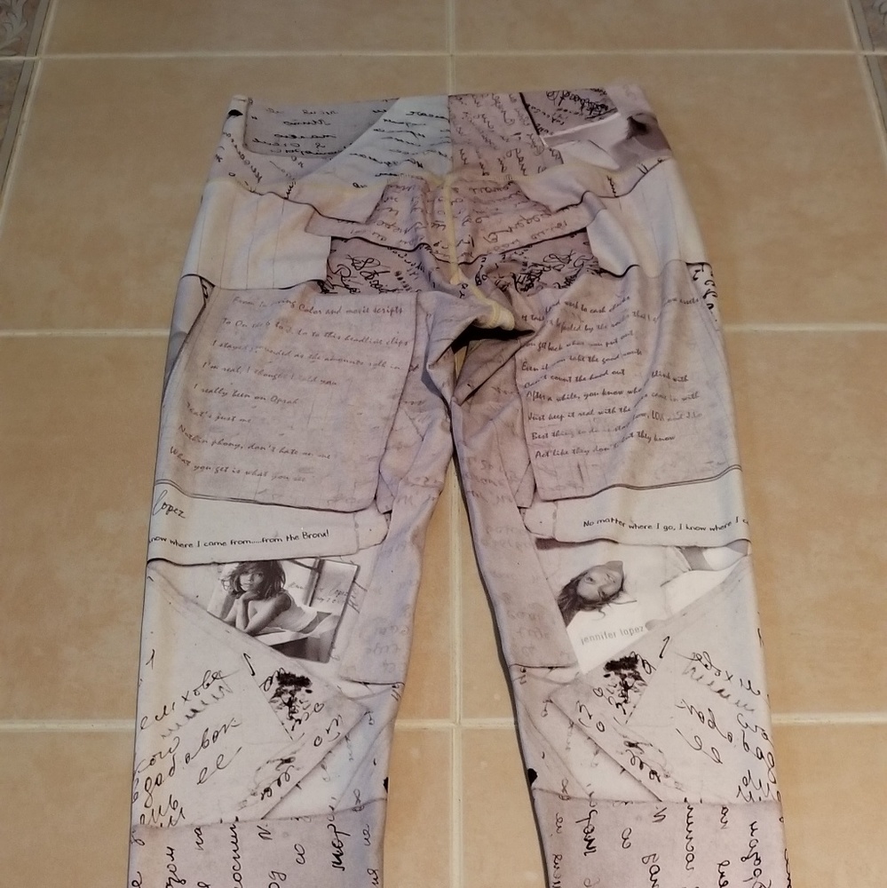 Jennifer Lopez x NiyamaSol This is Me legging